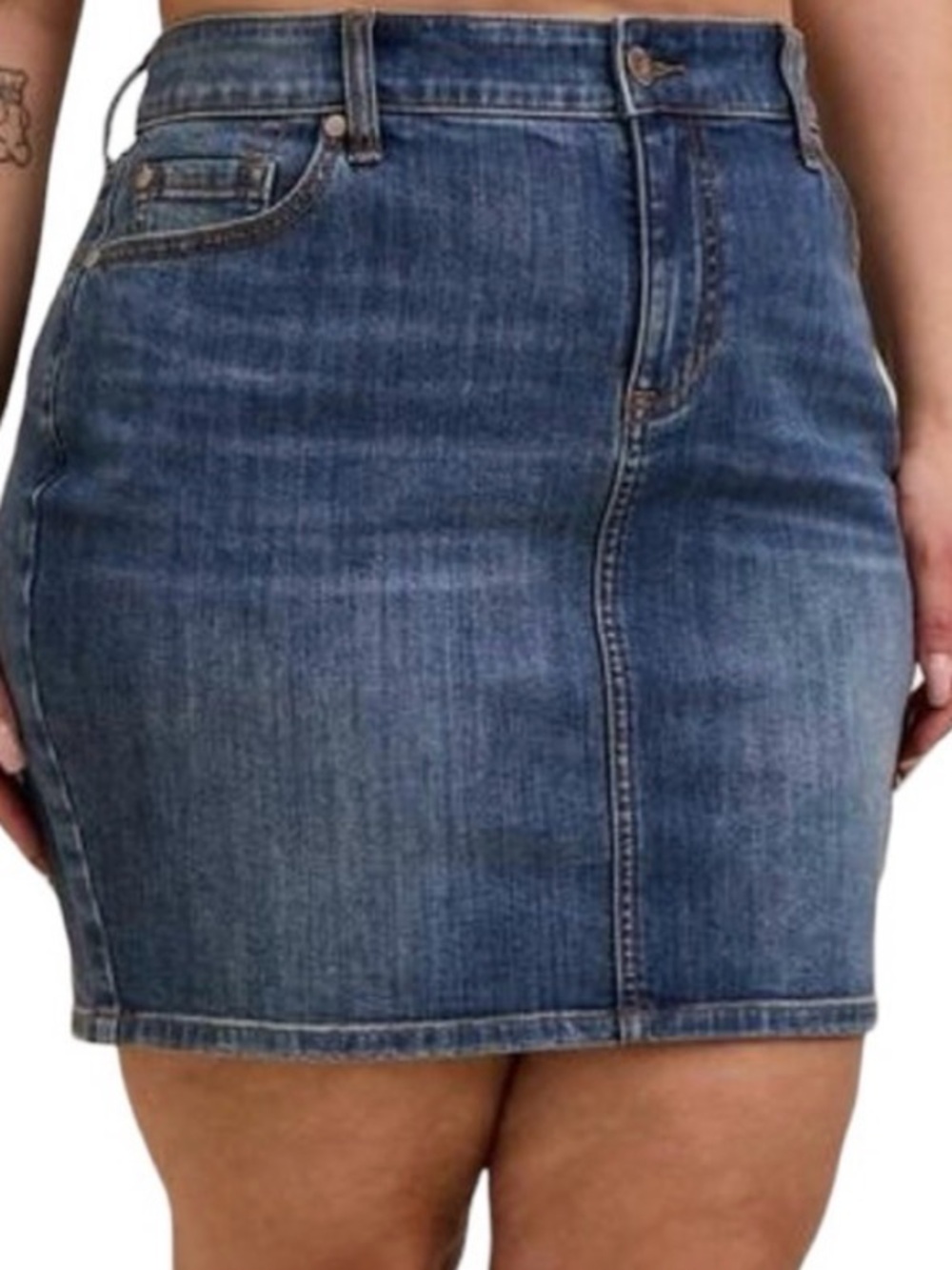 Torrid Classic Blue Denim Skirt size 24